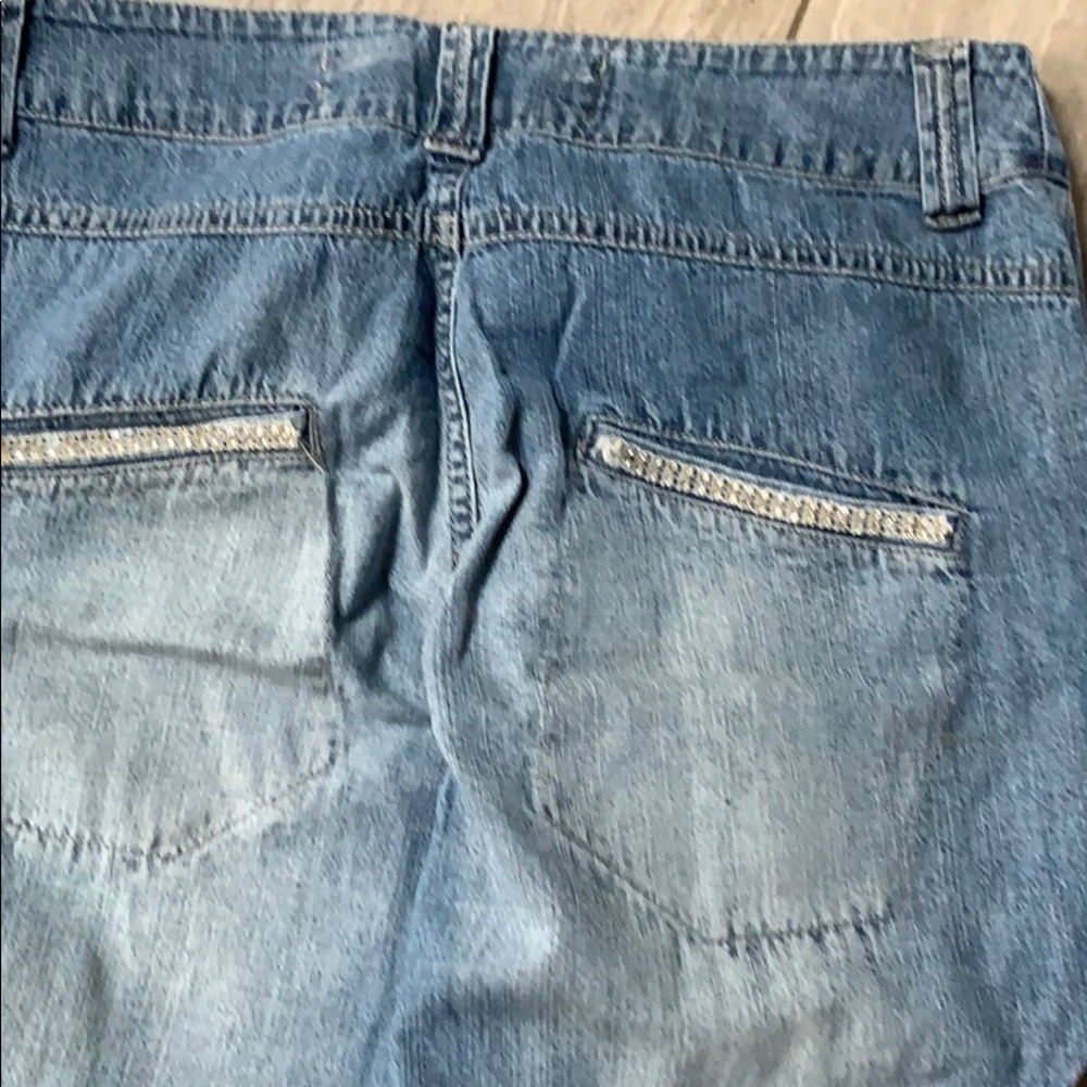 Jeans - Picture 3 of 3
